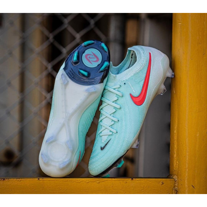 Дитячі Футбольні бутси Nike Phantom GX Elite FG Se 1482