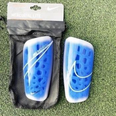 Футбольні щитки Nike Mercurial Lite